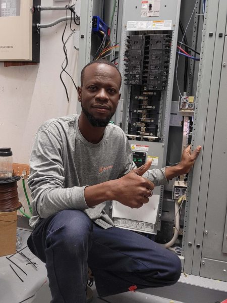 Electrician in Greenacres, FL