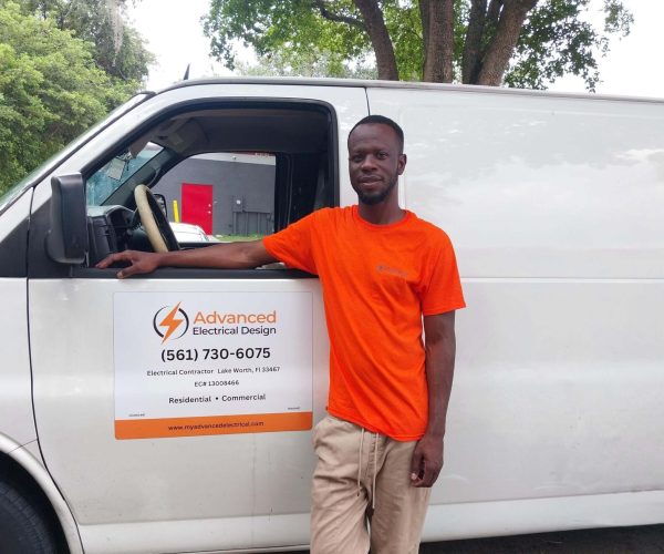 Hire a licence electrician Hire a licence electrician