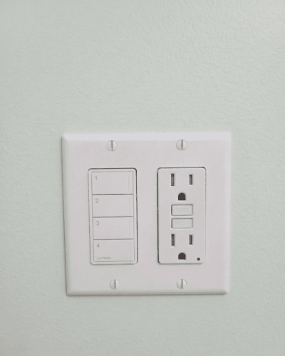 Outlets & Switches