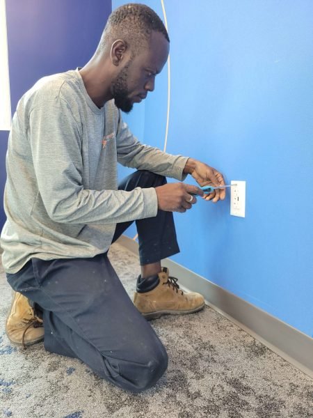 Professional Electrician in Wellington, Fl